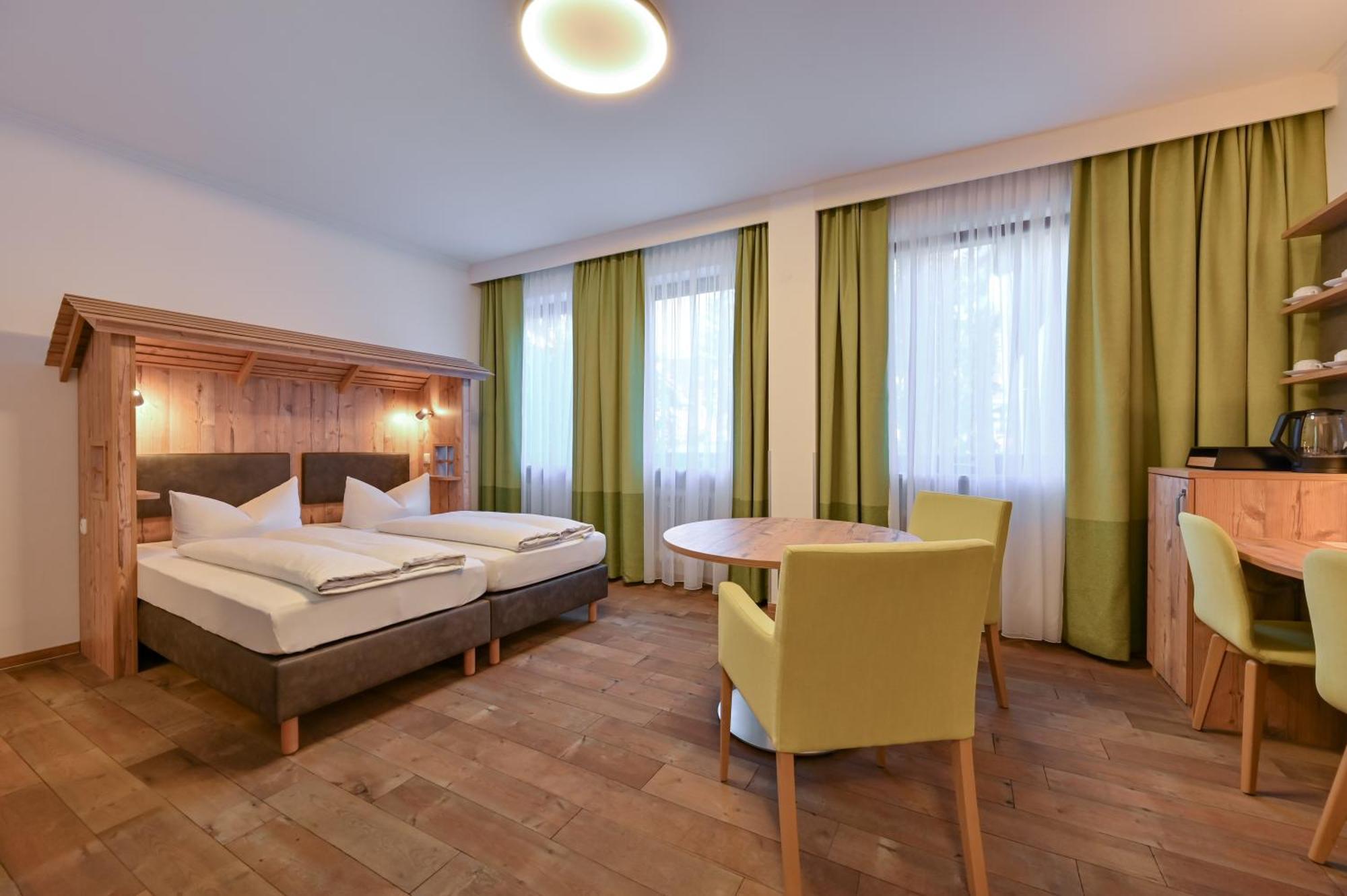 Hotel Ruchti - Zeit Fuer Mich Füssen Eksteriør bilde